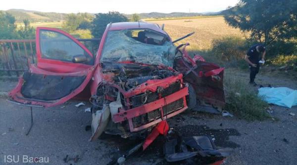 un mort si trei raniti intr un accident in judetul bacau