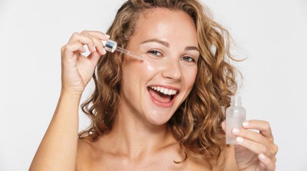 metode prin care poti intarzia primele semne ale imbatranirii pielii