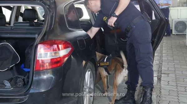 doi polonezi care veneau la untold prinsi cu droguri la granita