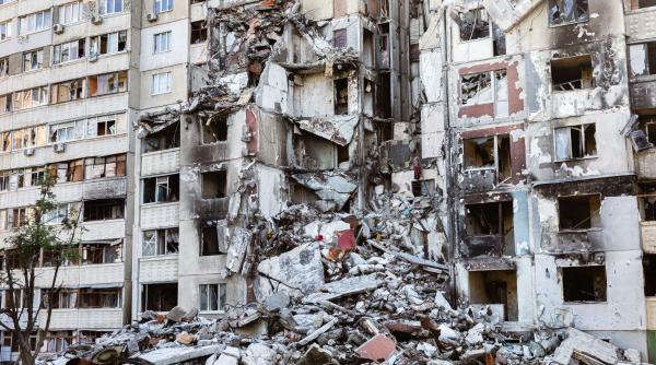 ucraina prelungeste legea martiala