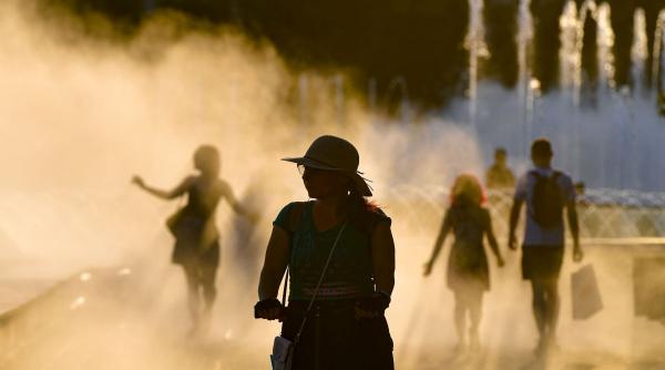 prognoza anm pana la jumatatea lunii septembrie va fi mai cald decat in mod normal