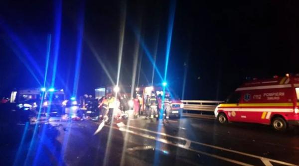 accident grav la iesirea din orasul buzau trei persoane au murit si alte 3 au fost ranite
