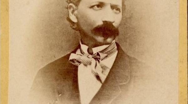 poetul revolutionar abandonat gol pe patul de suferinta