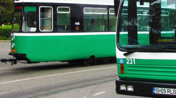 primaria lui mihai chirica sparge 1 8 milioane de lei ca sa afle de ce nu este eficient transportul public local de calatori iasi