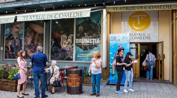 deschidem stagiunea de comedie