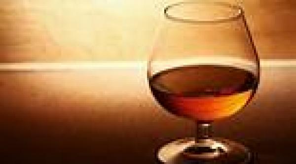 top 4 branduri populare de vinars pe care le gasesti pe piata din romania