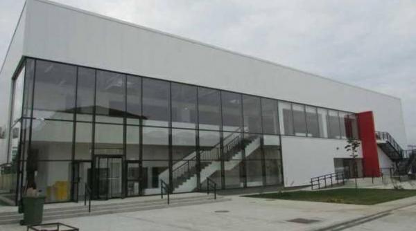 tichia de margaritar in doar doua luni si un pic guvernul a bagat 47 de milioane de euro in sali de sport scolare la sat