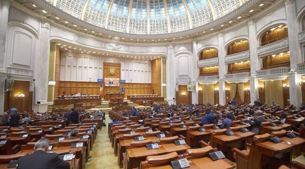 comisia comuna trebuie sa prezinte astazi plenului rapoartele celor trei proiecte care macelaresc legile justitiei