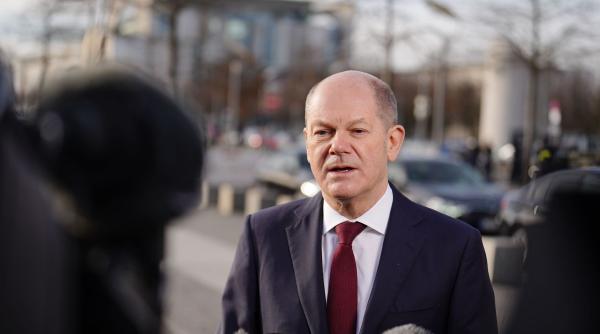 cursa inarmarii cancelarul olaf scholz vrea ca germania sa devina cea mai puternica forta militara din europa