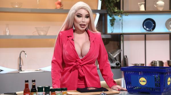 seara extravagantelor la chefi la cutite jessica alves cunoscuta candva drept papusa umana ken ii viziteaza pe chefi iar iulia albu ii uluieste pe jurati cu preparatul sau elaborat