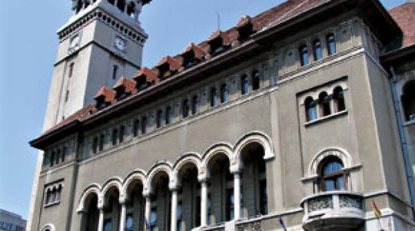 Construcția noului sediu al „Doi și’un Sfert”, supervizată de o firmă care asigură consultanță și pentru primăria condusă de Clotilde Armand