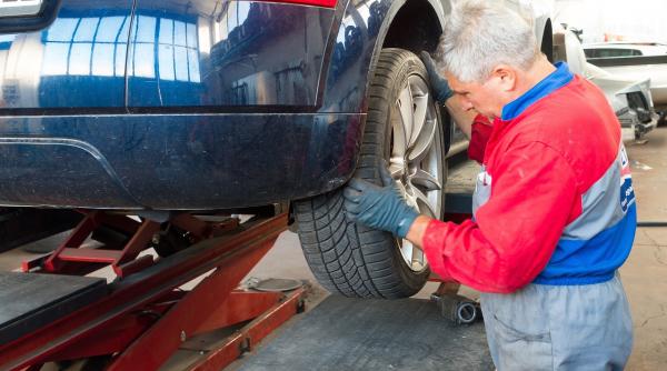 cum sa ti intretii masina pe durata verii 4 ponturi