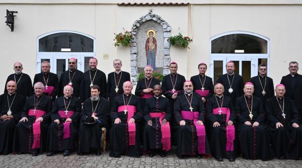 episcopii catolici din romania in comuniune in spiritul sinodalitatii