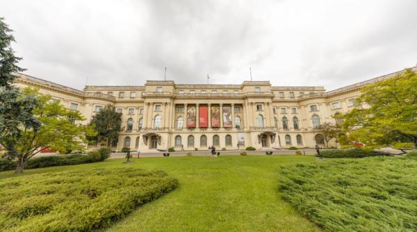 noaptea alba a galeriilor la mnar