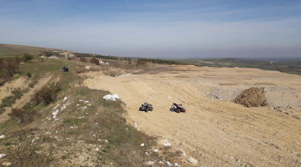 accident grav in cluj un barbat a cazut 5 metri cu atv ul intr o cariera de piatra