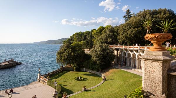 o regiune din italia ii plateste pe turisti sa o viziteze