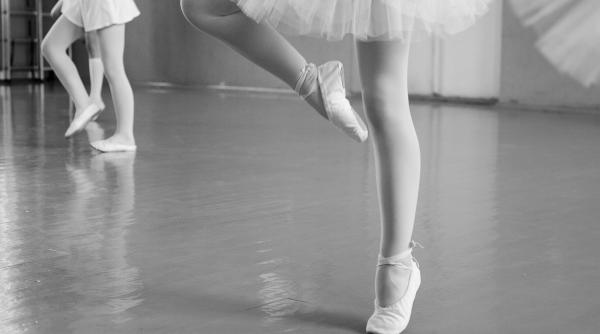 eleve torturate la scoala de balet profesoara condamnata la inchisoare
