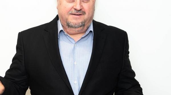 senatorul usr virgil marius bob filmat cand loveste un alt barbat parlamentarul s a suspendat din partid