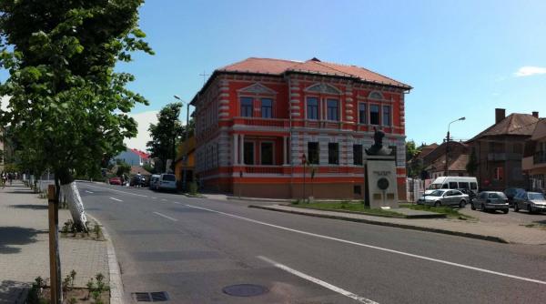 focar de infectie la spitalul judetean mures focar de 6 cazuri din care 5 decese au fost sistate toate internarile in sectia de terapie intensiva