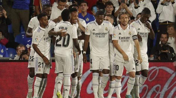 real madrid a invins fc barcelona in el clasico