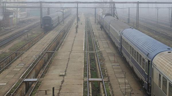 daca arf tot nu reuseste sa cumpere trenuri noi parcul rulant este tinut in viata cu carpeli