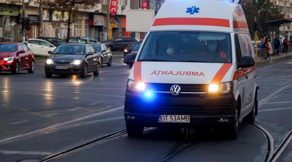 accident grav pe dn 73d mioveni campulung trei persoane au fost ranite