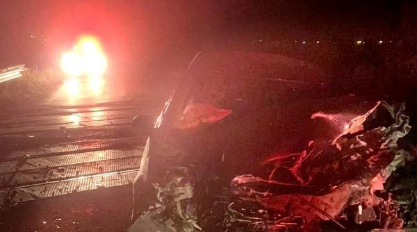 un tren a spulberat o masina in vrancea beat fiind soferul a fugit