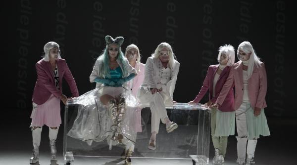 sorin leoveanu este richard al iii lea in spectacolul regizat de laszlo bocsardi la nationalul craiovean