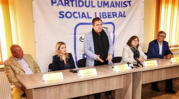 aur incepe sa piarda organizatii in tara majoritatea membrilor aur din ramnicu sarat au semnat adeziuni la pusl