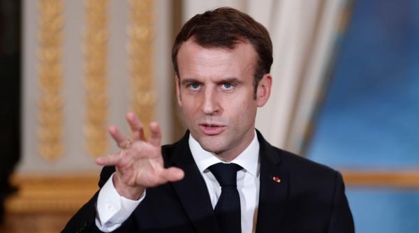 macron il asigura pe zelenski ca franta mentine sustinerea pentru uraina si critica rusia