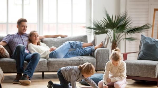 3 metode inedite pentru a reduce zgomotul din apartament