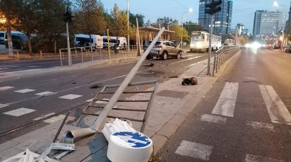 accident pe strada berzei din bucuresti traficul este ingreunat