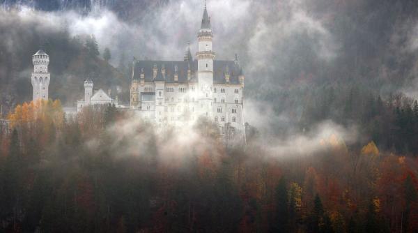 ce castel din romania a fost inclus in topul celor mai frumoase castele din europa