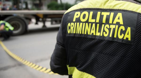 tragedie la ploiesi un tanar a cazut de la etajul 10 parintii au intrat in soc si au fost transportati la spital