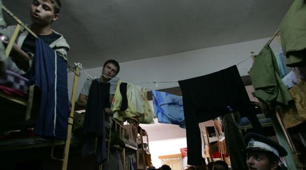 aviz amatorilor penitenciar de 5 stele la vaslui din 2024