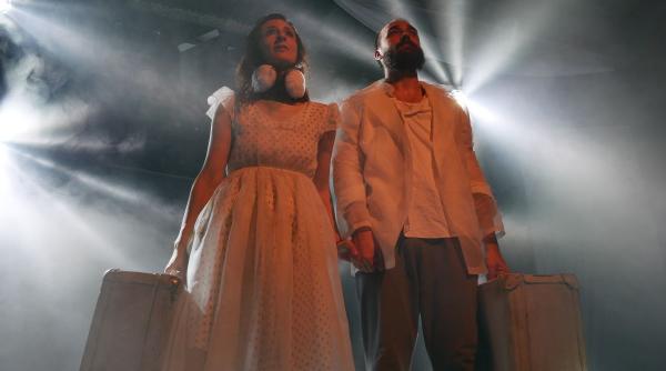 programul teatrelli in luna noiembrie