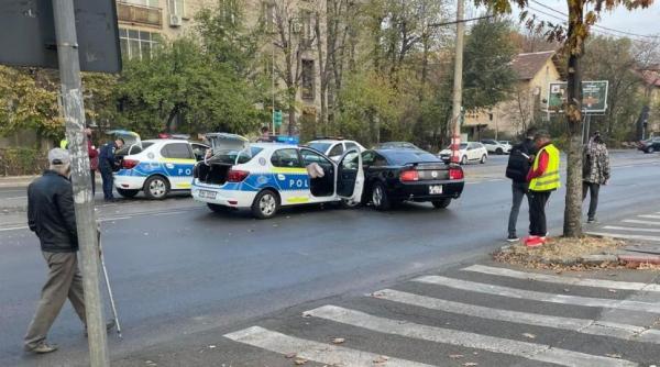 accident grav cu o duba de politie in bucuresti