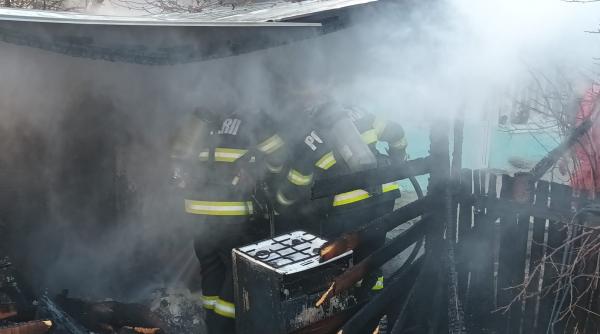 incendiu intr o gospodarie in orasul macin