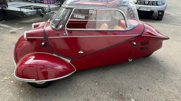 un scuter exclusivist a venit la inspectia rar la 71 de ani de la fabricatie este in stare aproape perfecta