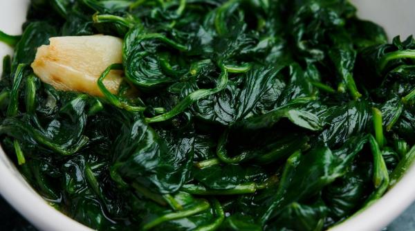 15 motive pentru care spanacul este un aliment minune