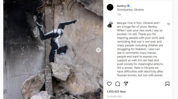 renumitul artist de graffiti banksy si a dezvaluit ultima lucrare pe o cladire devastata din ucraina