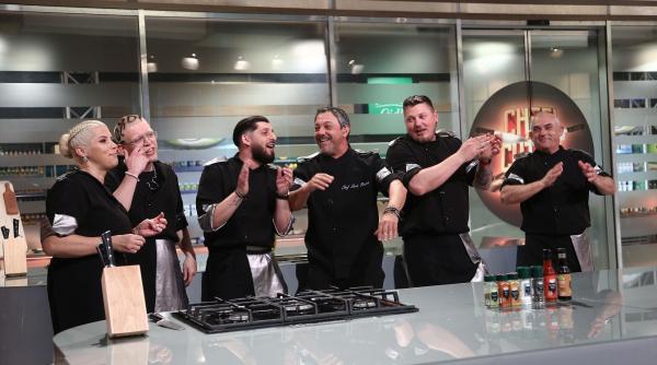 chefi la cutite lider de audienta cu editia de luni seara concurentii gatesc in versuri la battle ul acestei seri urmeaza cel mai savuros poem scris in bucataria chefi la cutite