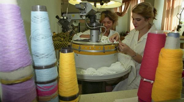 scandal la o fabrica din oradea productia oprita conducerea aproape de bataie