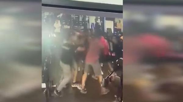 bataie iasi sal de forta sri