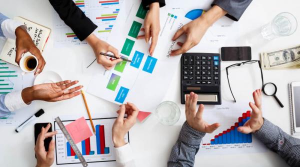 inscrie te la un curs de calificare si formare profesionala cu profa de conta