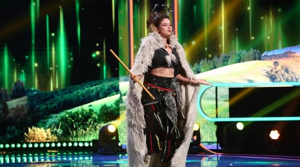 cei 8 semifinalisti iumor se vor intrece diseara la antena 1 in momente umoristice insa doar unul va reusi sa ajunga in marea finala a show ului