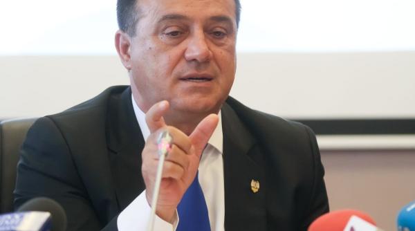 niculae badalau arestat pentru 30 de zile pentru trafic de influenta