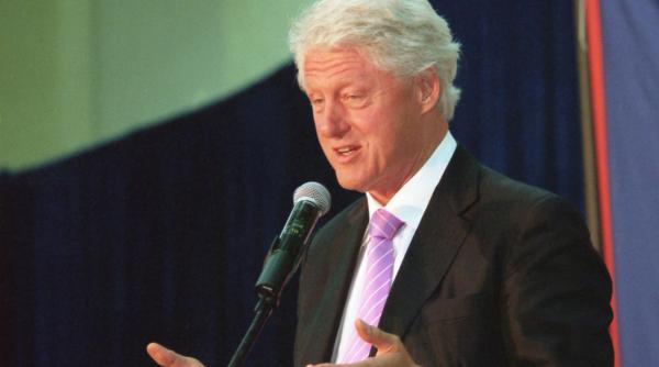 bill clinton pozitiv covid 19