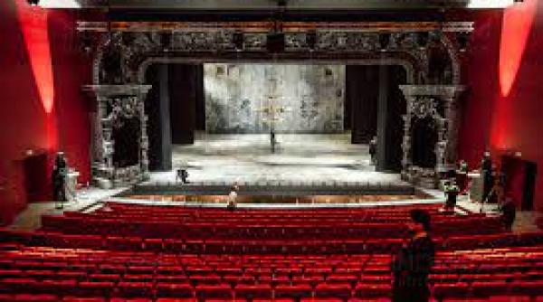 de ziua nationala a tuturor romanilor teatrul national de opereta si musical ion dacian va transmite la multi ani