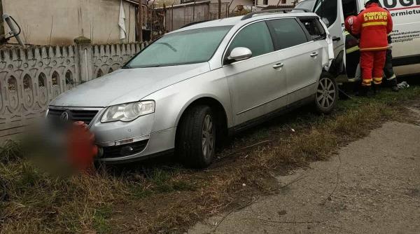 accident pieton femeie volan masina trotuar